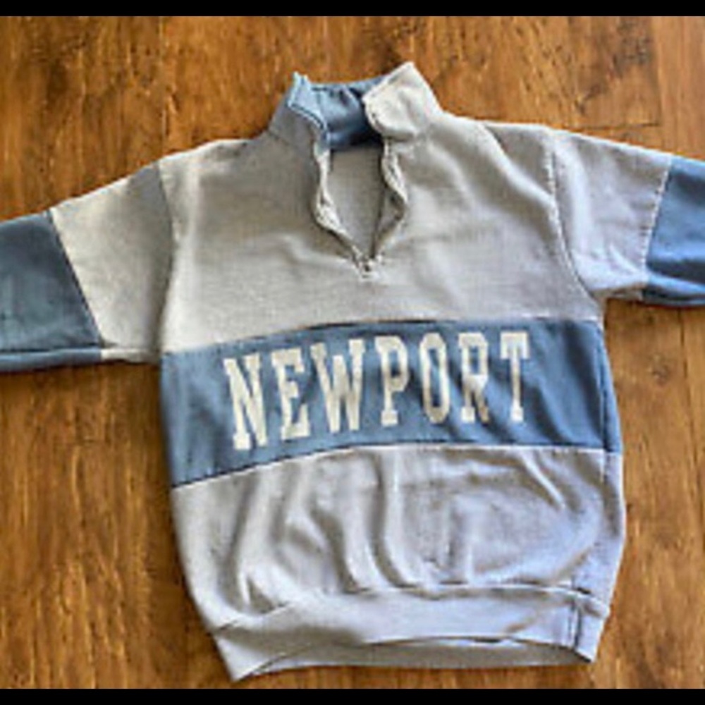 Brandy Melville sweatshirt